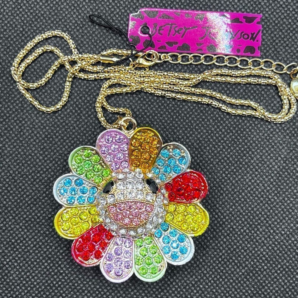 NECKLACE! Betsey Johnson meets Murakami! Flower Smile Face w Gems BNWT - Picture 1 of 9